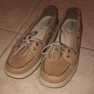 Women’s sperry top siders size 7